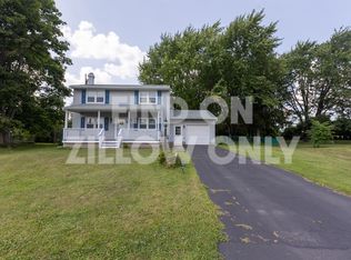 54 Peddington Cir, Rochester, NY 14623