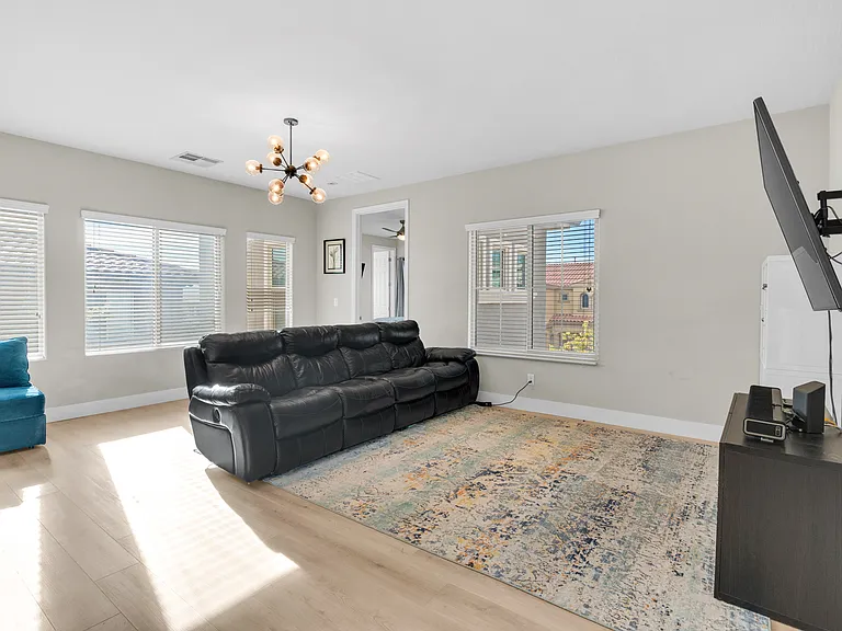 328 Elder View Dr — Photo 28
