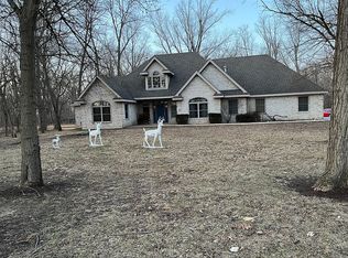 225 North St, Essex, IL 60935