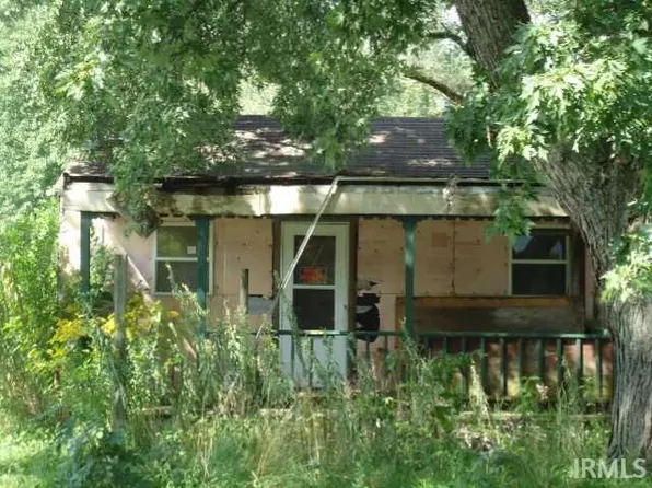 52955 Marks St, South Bend, IN 46637