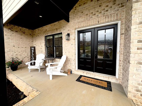 2nd image of 159 Leeward Way