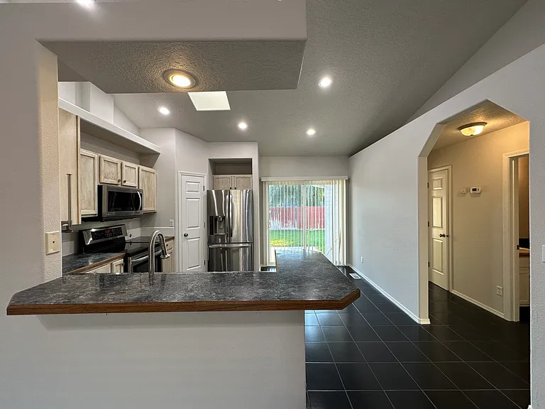 16384 Rainbow Dr — Photo 7