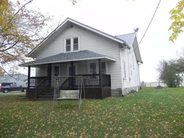 2191 Thorps Rd, Waynesville, IL 61778