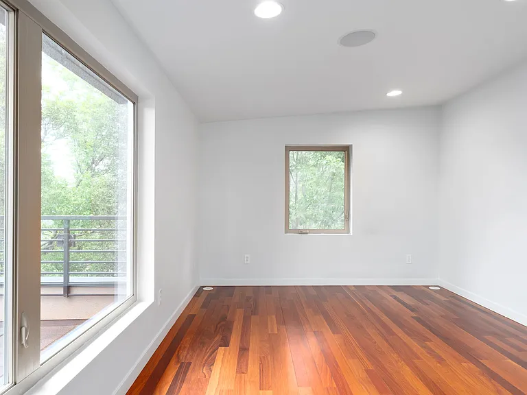 2155 S Logan St #2155 — Photo 39