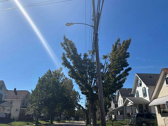 5th image of 1122 Neptune Ave