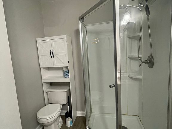 5th image of 1327 Airport Dr APT E14