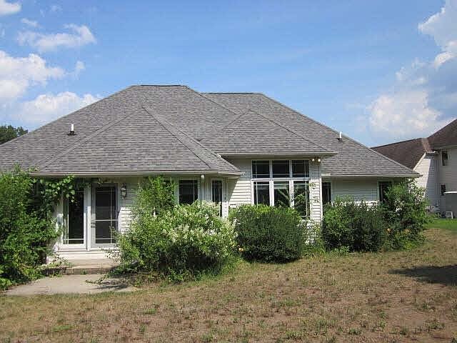 2nd image of 9061 Legacy Ct