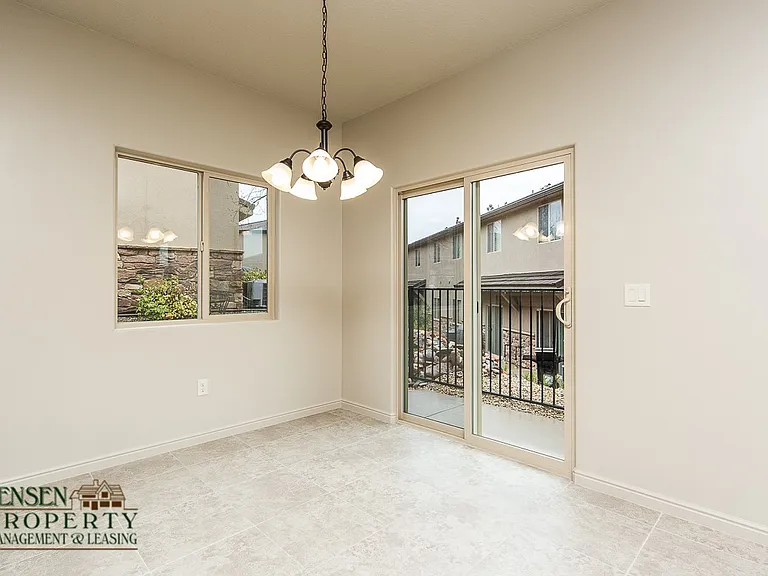 370 W Buena Vis #102 — Photo 9