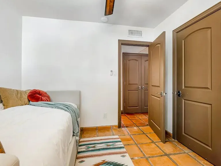 2429 E Dahlia Dr — Photo 12