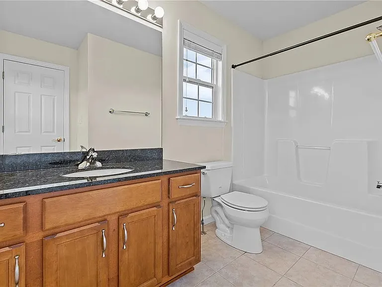 10528 Forest Hill Dr — Photo 39