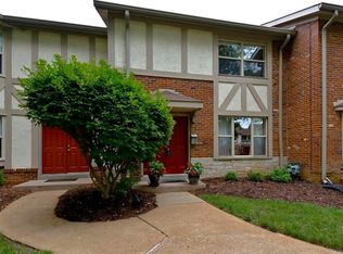 1424 Willow Brook Cv, Saint Louis, MO
