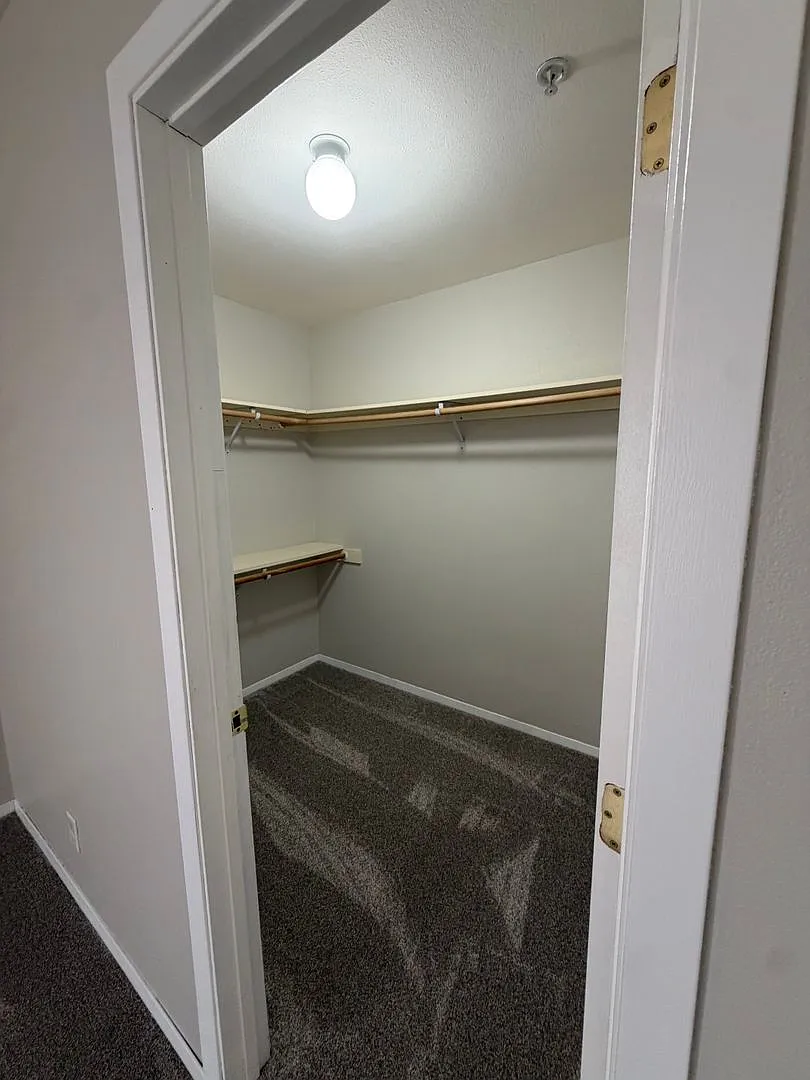 6405 Chapel Hill Blvd — Photo 3