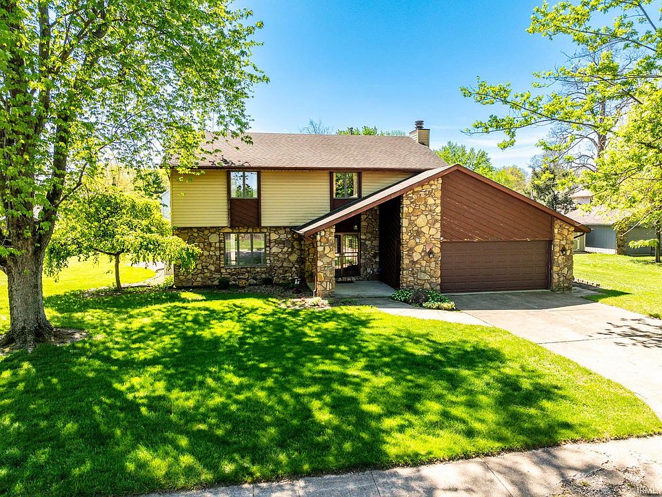 1st image of 3909 W Thornburg Dr