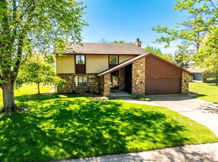 3909 W Thornburg Dr, Muncie, IN 47304