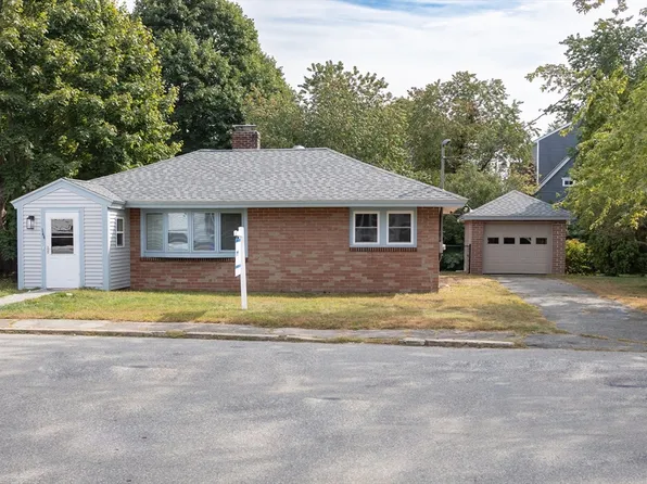 144 Belmont St, Rockland, MA 02370