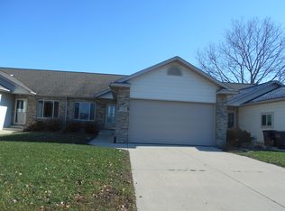 718 N Jackson Ave, Jefferson, WI 53549