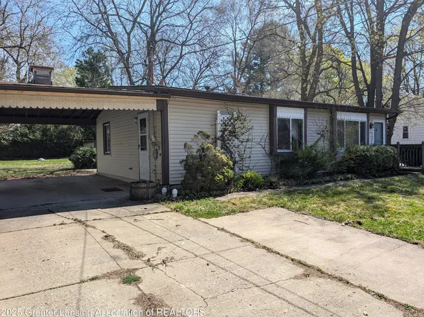 2154 Dean Ave, Holt, MI 48842