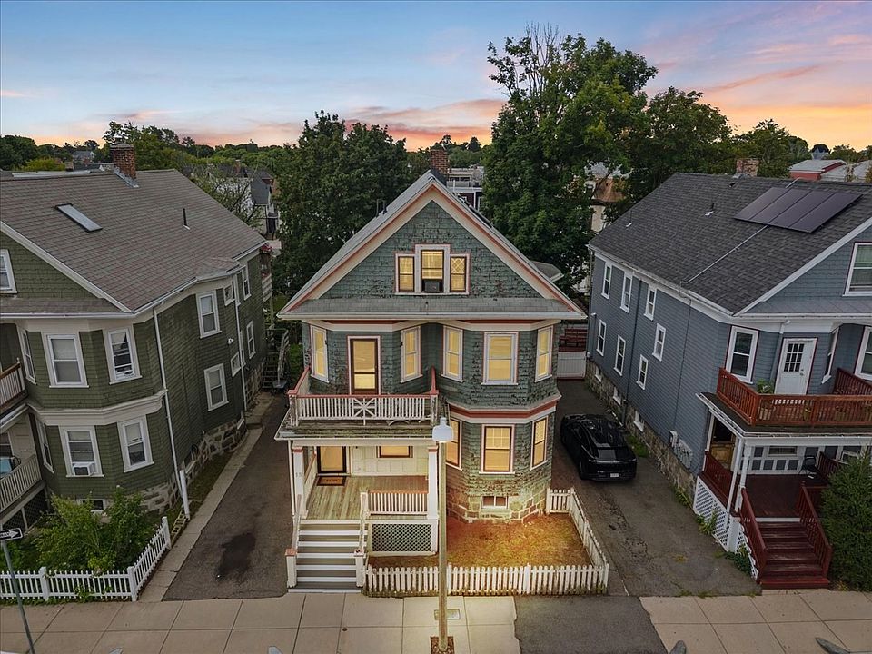 1st image of 15 Whitten St