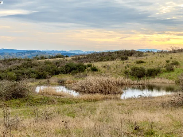 16595 Beck Rd, Dallas, OR 97338
