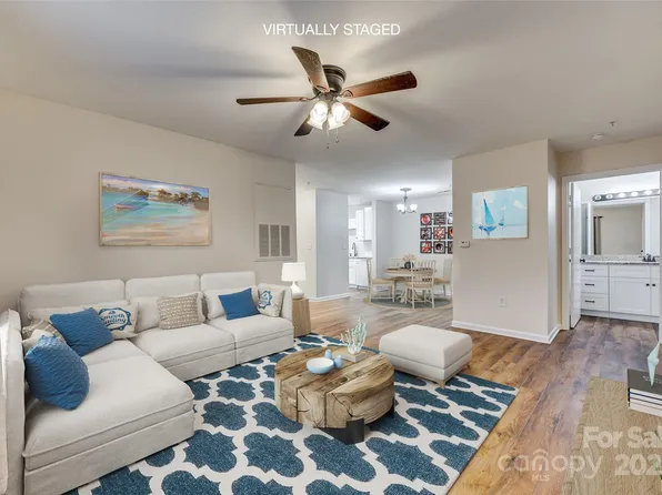 37 Hamiltons Harbor Dr APT 601, Lake Wylie, SC 29710