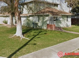 1017 Paloma, Bakersfield, CA 93304