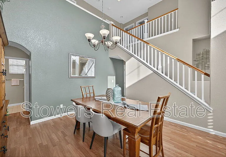 729 Copperfield Ct — Photo 13