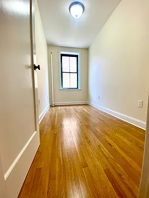 Rented by City & Suburban | media 30