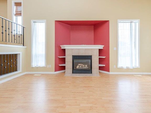 3rd image of 126 E Tuscarora Pl NW