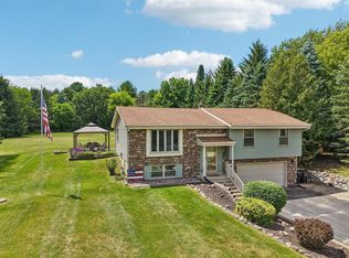 S86W31341 Meyer DRIVE, Mukwonago, WI 53149