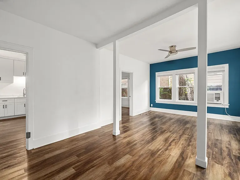 4407 Stanford St — Photo 2