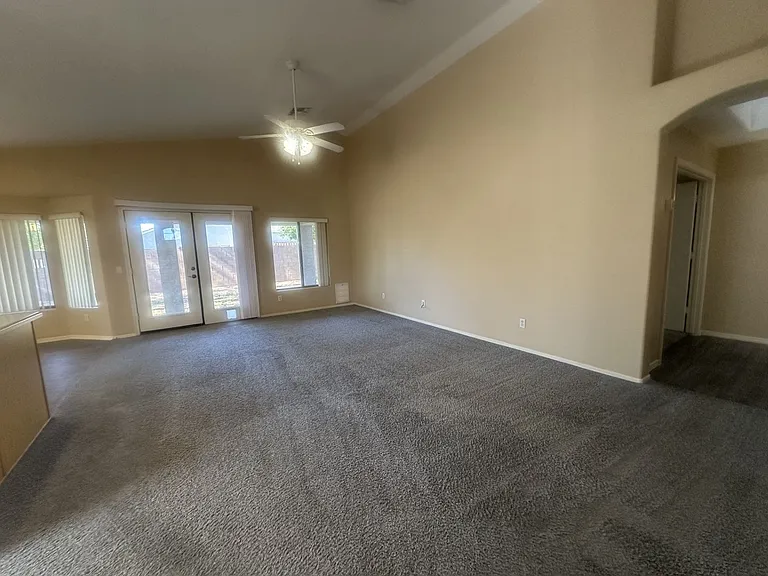 3285 E Ford Ave — Photo 18