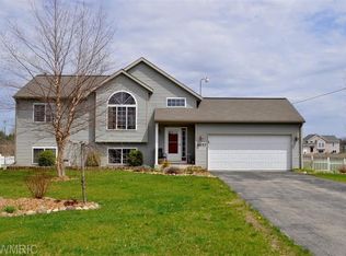 6037 S Johnson Rd, Greenville, MI 48838