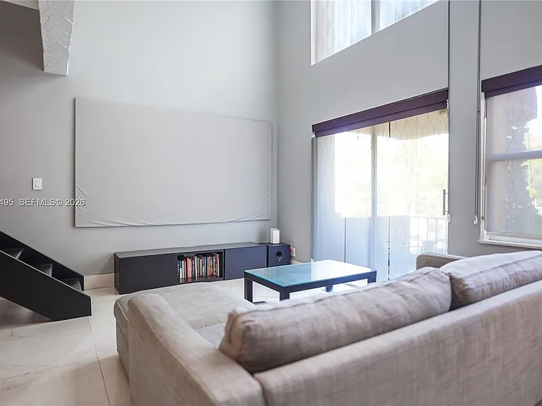 18101 NW 68th Ave #C204 — Photo 11