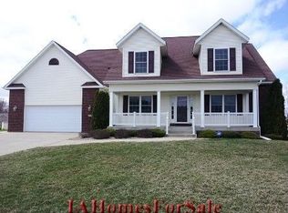 113 B Ave, Atkins, IA 52206