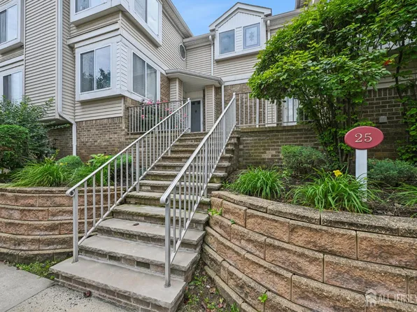 2503 Madaline Dr, Avenel, NJ 07001