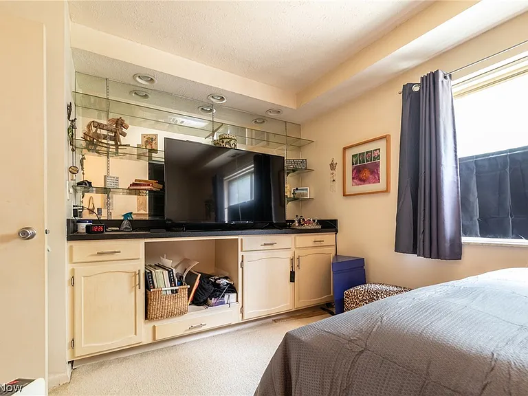 2112 Acacia Park Dr #220 — Photo 13