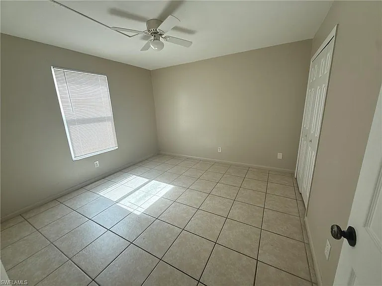 3950 Lora St #206 — Photo 4