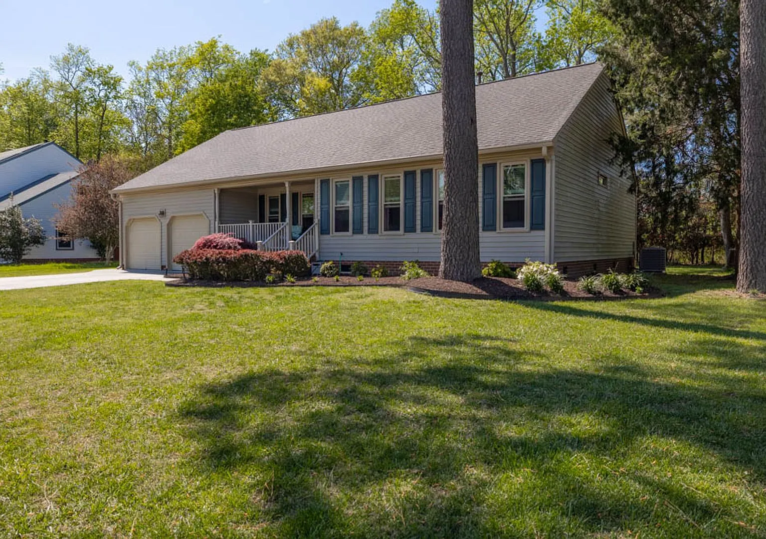 Beautiful single story ranch for rent in Chesapeake! — Photo 2