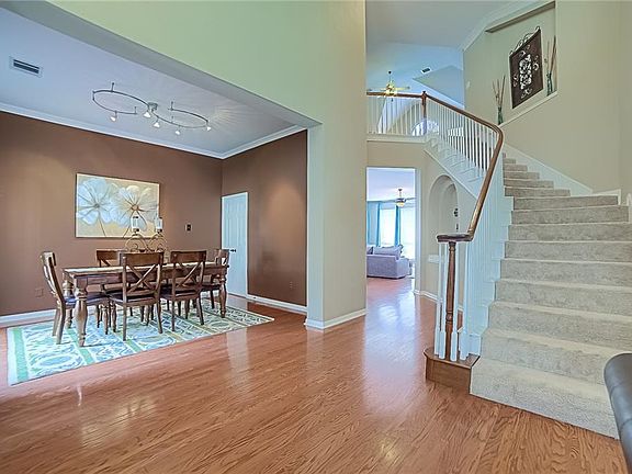 3rd image of 2805 Torreya Ct