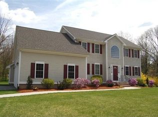 141 North Rd, Bedford, MA 01730