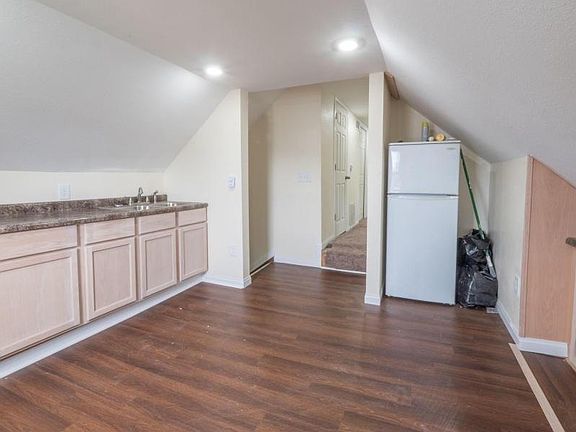 5th image of 1329 Madison Ave