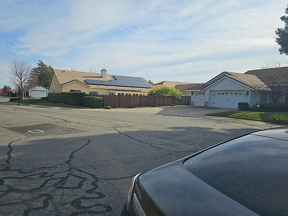 4th image of 1420 Osprey Ct
