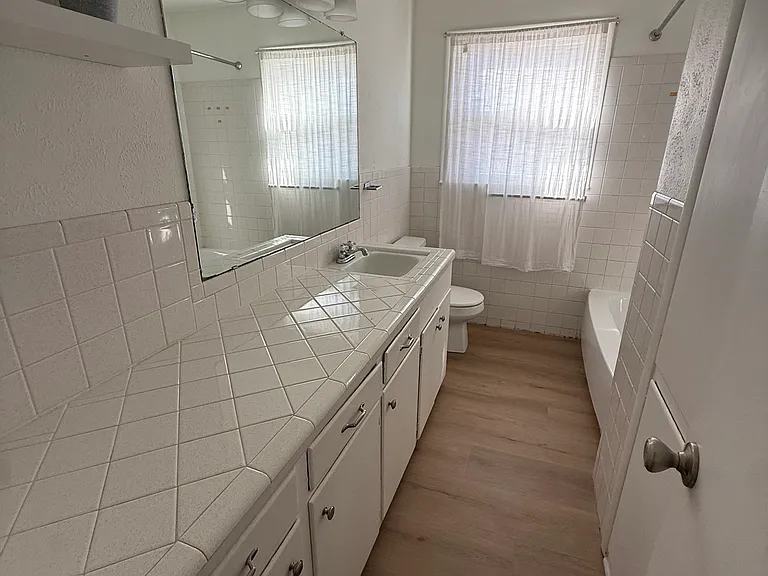 2703 Rebecca Dr — Photo 12