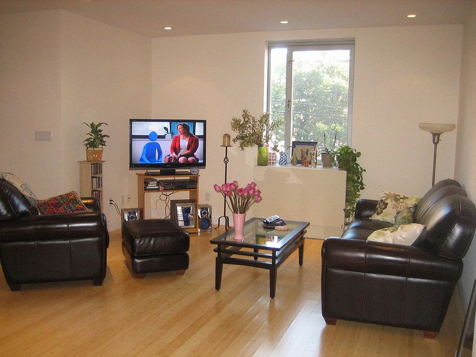 2nd image of 35 McDonald Ave APT 2G