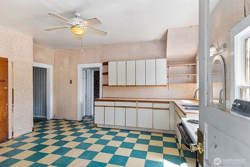 4th image of 14620 28th Street NE