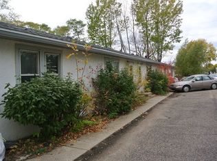 1002 43rd St SE, Minot, ND 58701
