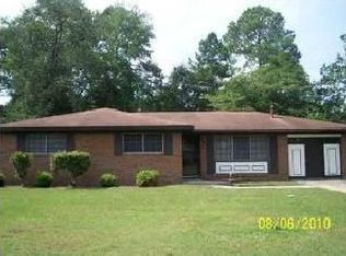 1413 Blakeley Rd, Savannah, GA 31406