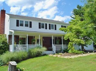 27 Calgary Ln, Binghamton, NY 13901