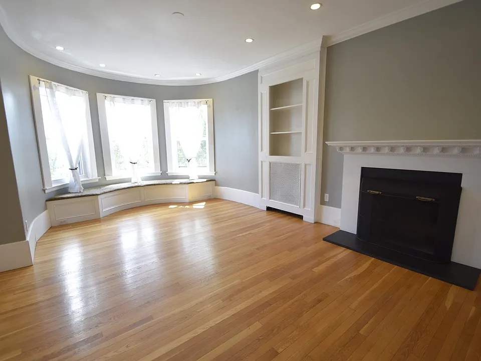 1402 Beacon St #3