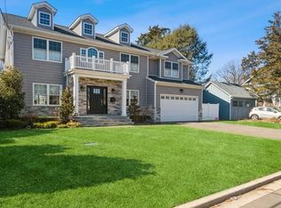 8 Anita Ave, Syosset, NY 11791